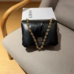Cloud chain bag-box
