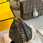 The latest model of the crescent bag-box - Image 6