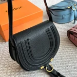 Classic saddle silhouette with full-grain soft leather-box - Image 5