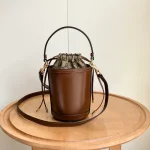 G new bucket bag-box - Image 19