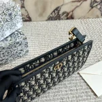 D's old flower envelope bag-box - Image 9