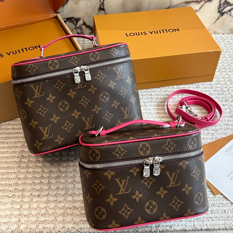 13413019116210000 With a long shoulder strap, it can be worn crossbody and packaged in a cowhide gift box-box - Image 1