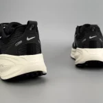 New running shoes-box - Image 4