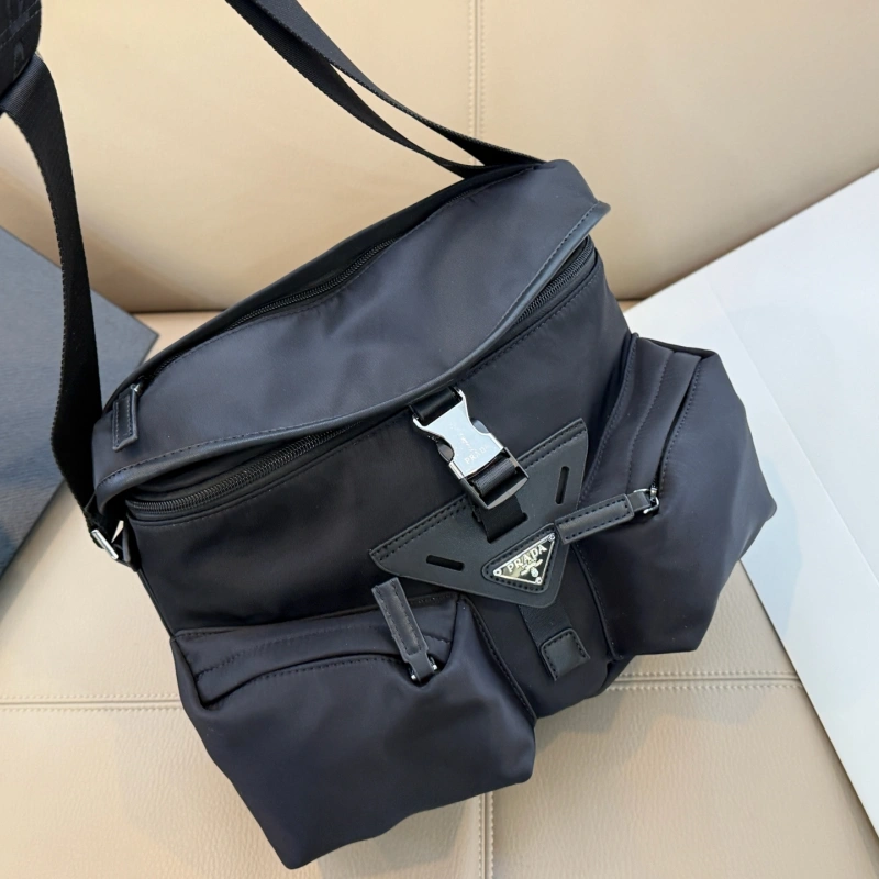13417151285594800 Durable & Scratch-Resistant Nylon Material-no box - Image 1