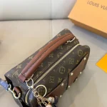 New 2-way shoulder and hand bag-no box - Image 8