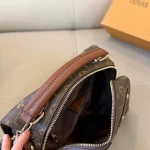 New 2-way shoulder and hand bag-no box - Image 3
