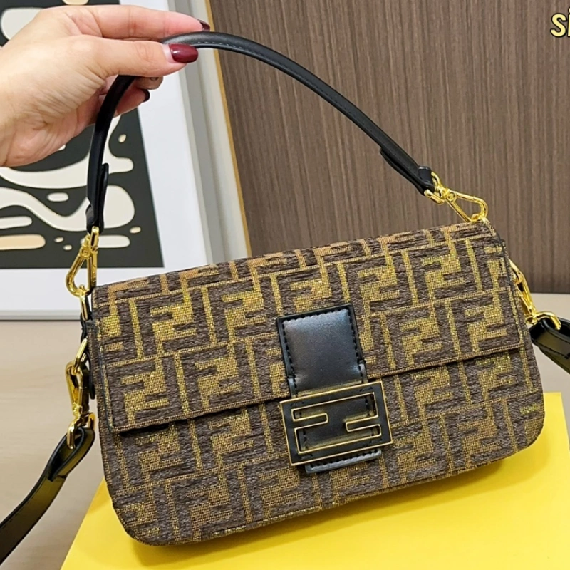13417165976914800 New styles featuring the classic print-box - Image 1