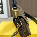 New styles featuring the classic print-box - Image 9