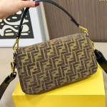 New styles featuring the classic print-box - Image 8