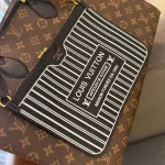 diaper bag-no box - Image 13