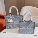 Embroidered tote, available in 3 sizes-box - Image 11