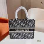 Embroidered tote, available in 3 sizes-box - Image 7