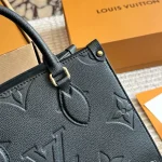 Small S/S handbag with box - Image 8
