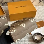 Small S/S handbag with box- - Image 6