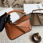 Puzzle-style Geometric Bag-box - Image 15