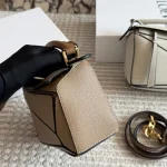 Puzzle-style Geometric Bag-box - Image 7