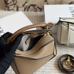 Puzzle-style Geometric Bag-box - Image 6