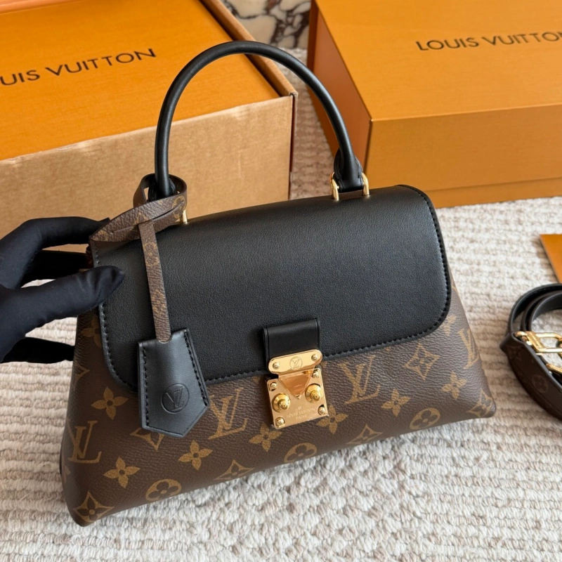 13418038819600200 L loves bags with handles like this-box - Image 1