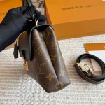 L loves bags with handles like this-box - Image 8