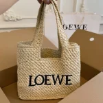 Hello Summer! Lightweight & Chic Straw Bags-box - Image 13