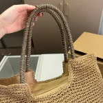 Raffia woven tote bag for the beach.-no box - Image 6