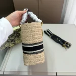 The essential woven bag for your collection-no box - Image 10