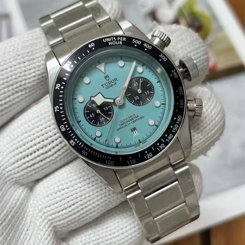 1c288f2c0075c9b493065f16f9c6544b A new watch model with multiple color options.-box - Image 1