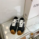Minimalist color-block sneakers-box - Image 13