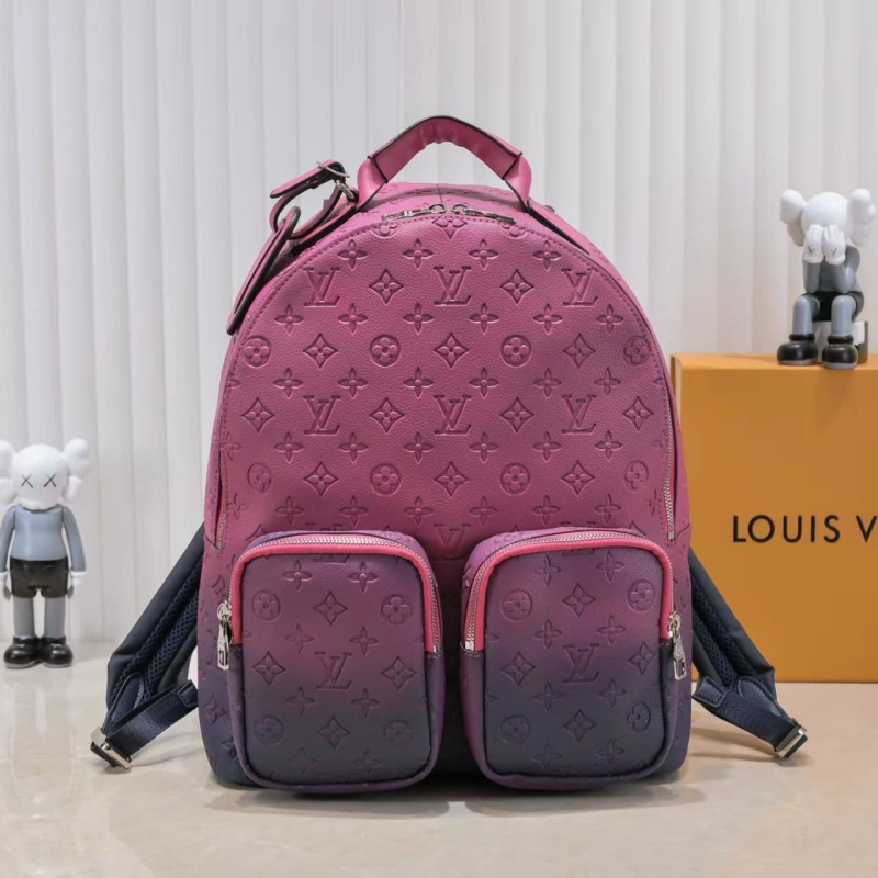 36350c02e643741e9e115cdd54a5673c Genuine Leather Backpack-no box - Image 1