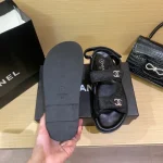 xiao xiang feng -Look Sandals with Magic Tape-box - Image 9