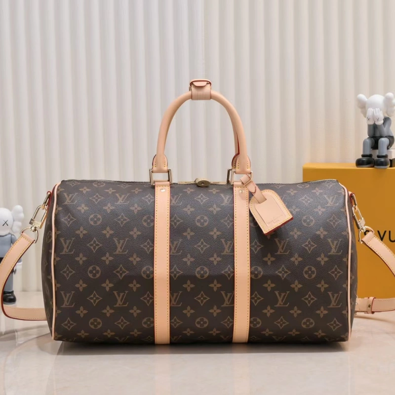 55e0e1c53dbe7e5378631ddd03197393 Genuine leather duffle bag-no box - Image 1