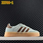 XZ700 Adidas originals SAMBA W - Image 3