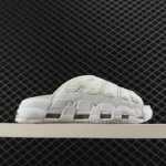 XZ657  More Uptempo Slide - Image 3