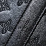 Black leather travel bag, sold without box. - Image 5