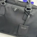 Spacious bag-no box - Image 4