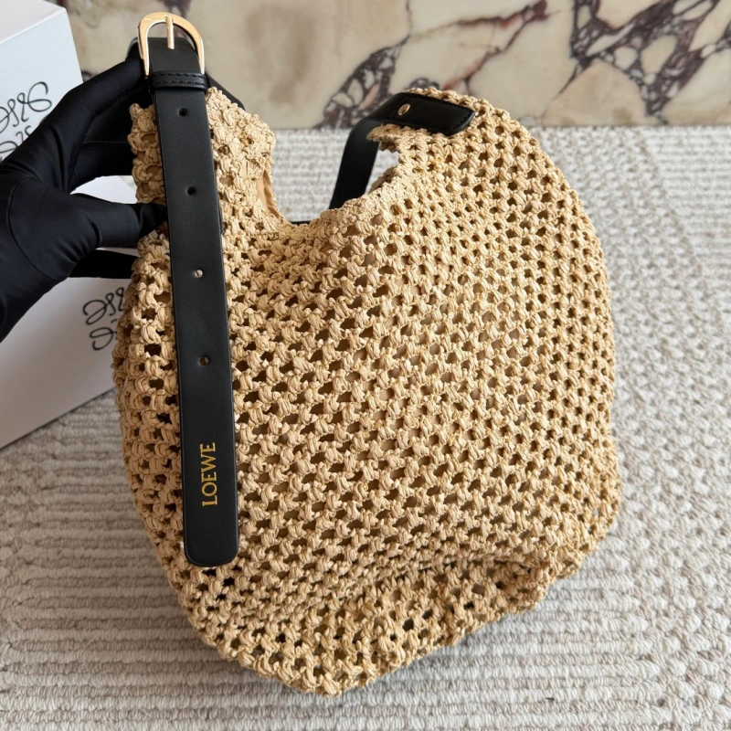 13419591920697000 "Such a beautiful straw bag for summer."-no box - Image 1