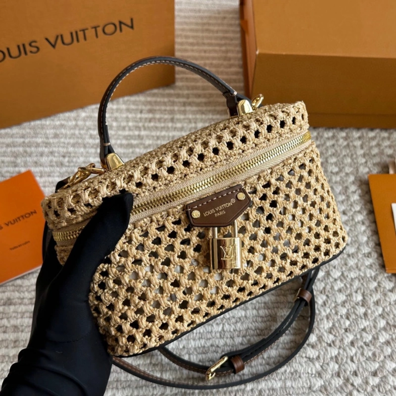 13420089192164800 L's latest raffia bag-box - Image 1