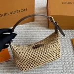 L's latest raffia bag-box