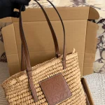 Summer is here, and you're still not rocking this stunning straw bag-box - Image 10