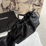 Sheepskin Cloud Bag, Black Quilted-box - Image 10