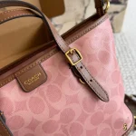 The Ultimate Summer Essential: Chic Pink Woven Basket Tote Bag-box - Image 9