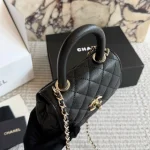 Elegant Pebbled Leather Tote – Timeless Cowhide Design with Scratch-Resistant Texture for Daily Use-box - Image 13