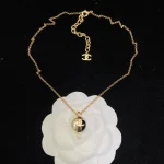 New Black and White Pearl Double C Necklace-box - Image 4