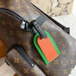 Classic Essential Backpack for the Stylish Crowd-no box - Image 2