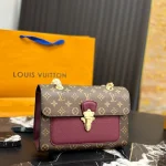 Chain-strap bag-no gift box - Image 11