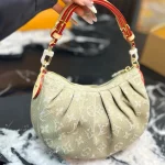 L brand Denim Hobo Bag- no gift box - Image 4