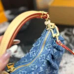 L brand Denim Hobo Bag- no gift box - Image 8