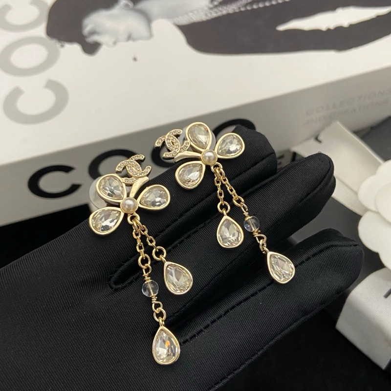 13421584130371800 Four-Leaf Clover Tassel Double C Studs-no box - Image 1