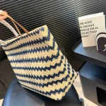 The woven material is lightweight and durable, making it perfect for spring and summer outings-no box - Image 8