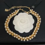 Heavy-duty Double C Pearl Necklace-box - Image 2